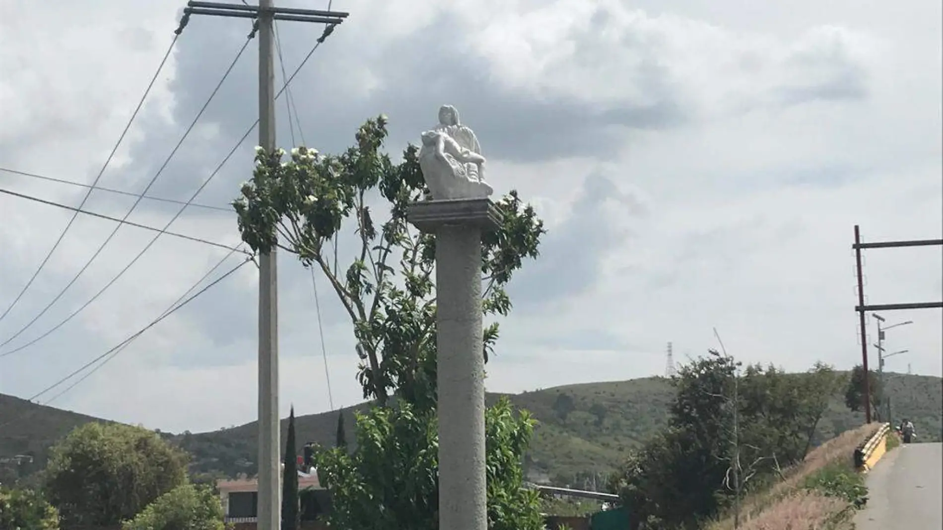 MONUMENTO DE niño Tehuatle